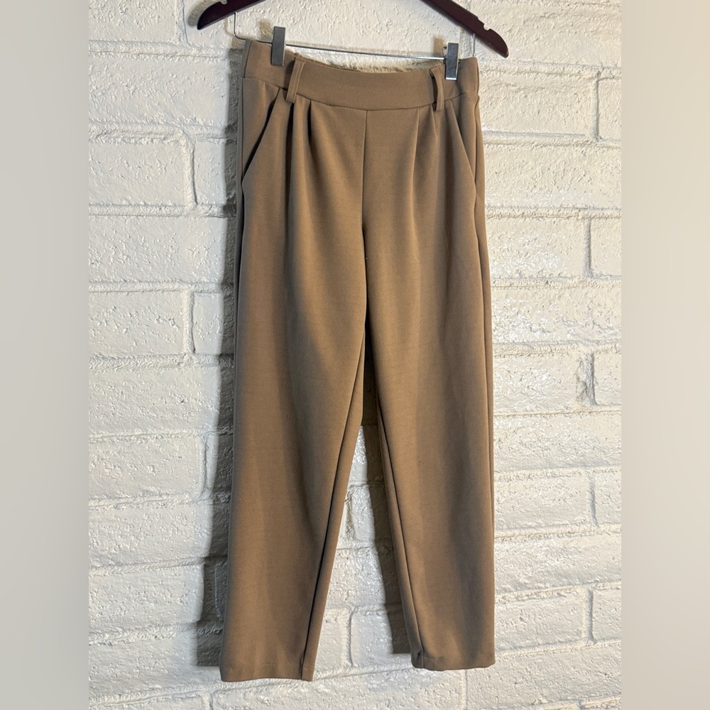 Fashion Nova Tan High Waist Tapered Pants Size M Elastic Back Business Casual - Picture 2 of 5